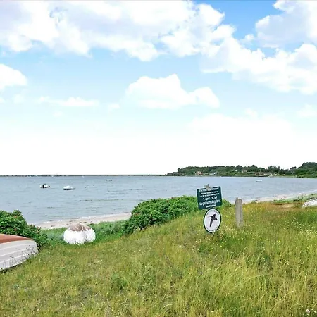 Fy343-martofte-fynshovedvej-760 بيت للعطل